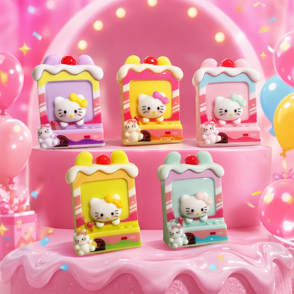 彩色蛋糕造型Hello Kitty摆件细节图