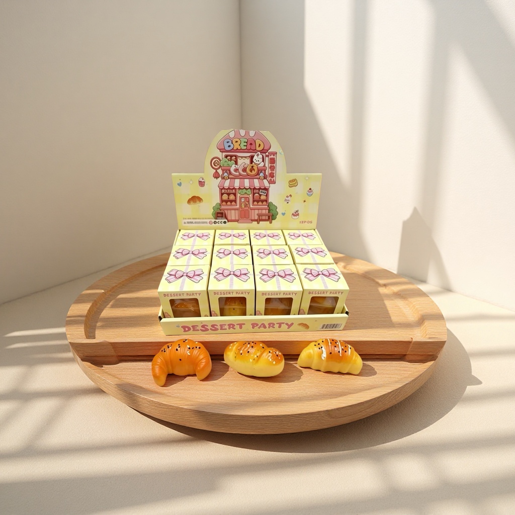 Yellow bakery display box, dessert shop baking display storage box, stackable, dust-proof and transparent details Picture