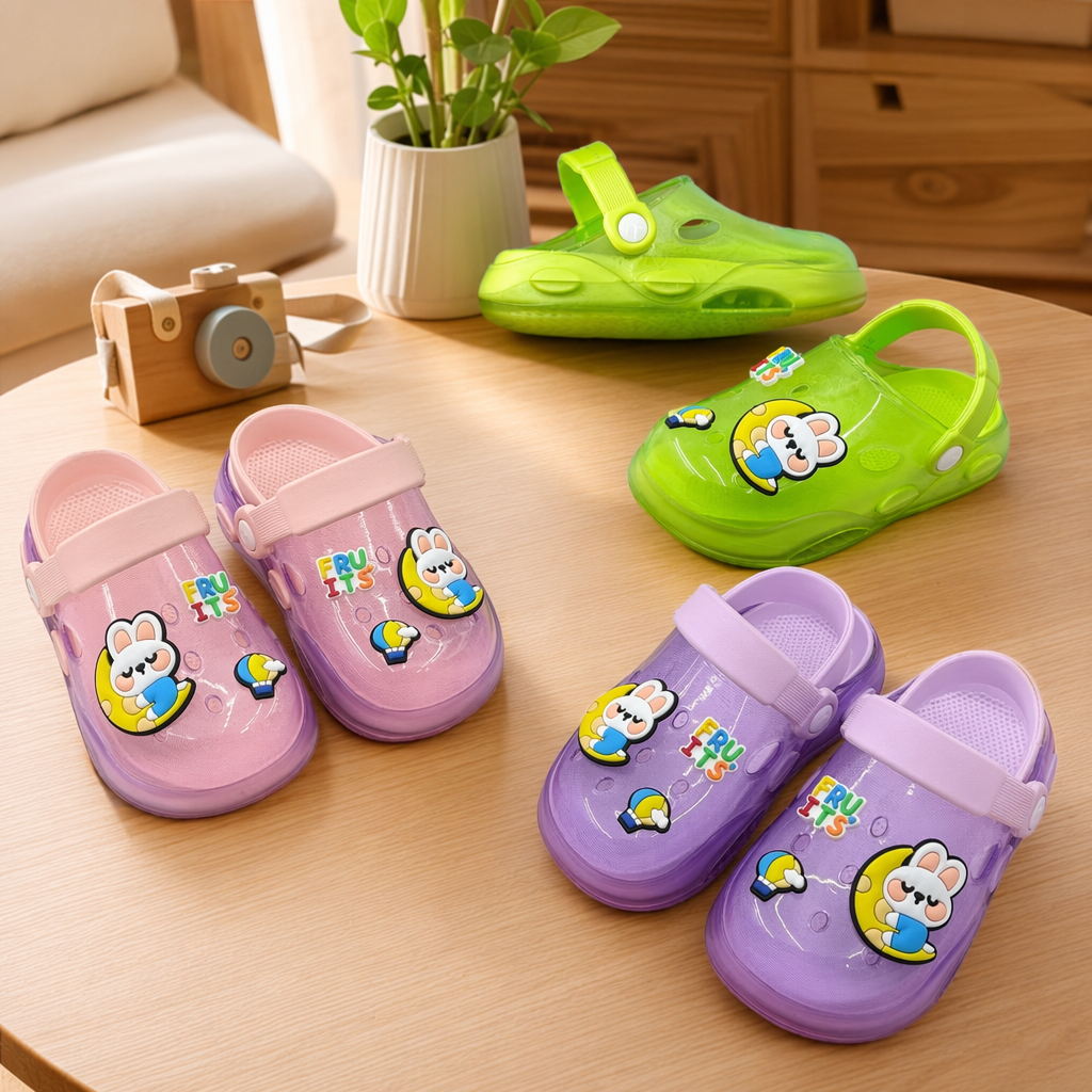 Colorful children's crocs are summer anti-slip, breathable and lightweight walking sandals suitable for both boys and girls details Picture