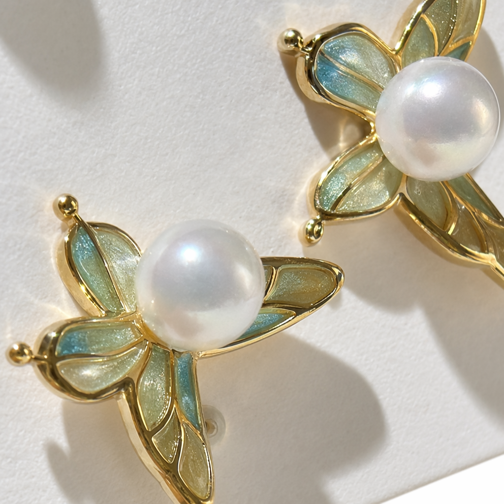 Golden butterfly pearl stud earrings 925 Silver needle anti-allergy light luxury style earrings Application Scenario