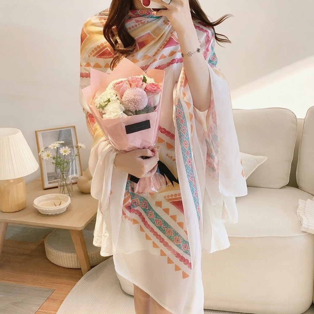 Colorful geometric pattern scarves are warm in autumn and winter. Pure cotton knitted scarves are fashionable and versatile for women details Picture