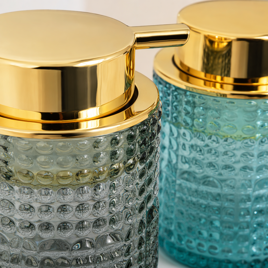 绿色纹理玻璃按压瓶 家居香薰精油分装瓶 500ml Application Scenario