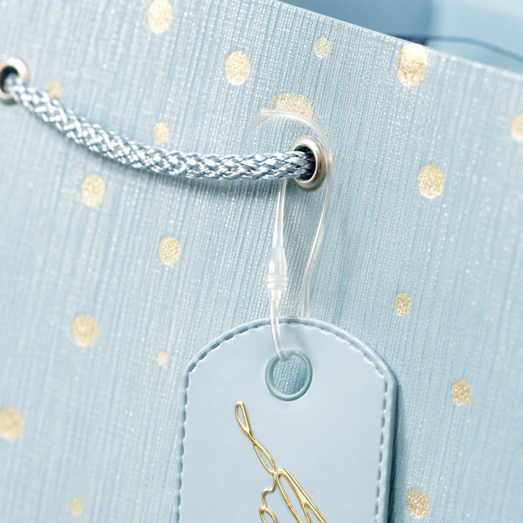 Light blue gold dot embossed gift bag, wedding birthday party packaging handbag Application Scenario