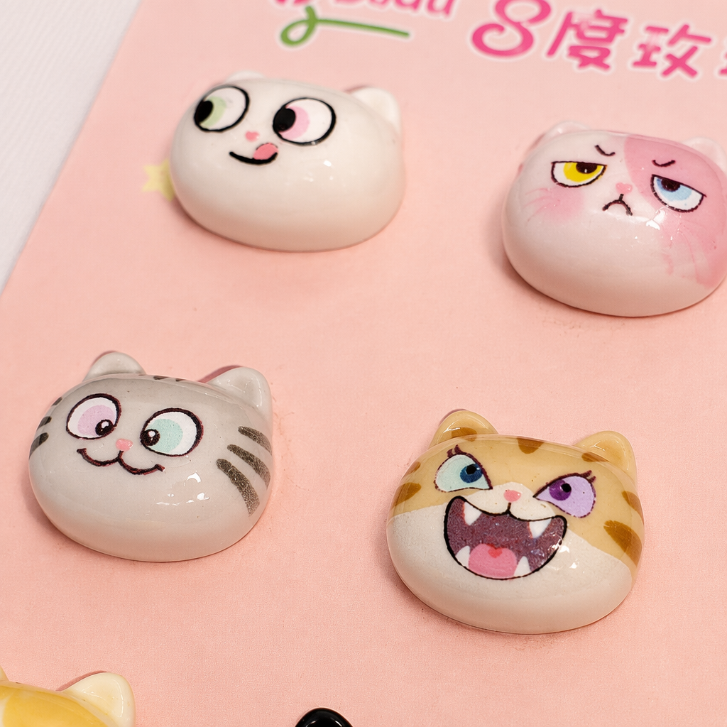 Six pink card cartoon cat head-shaped accessories Application Scenario