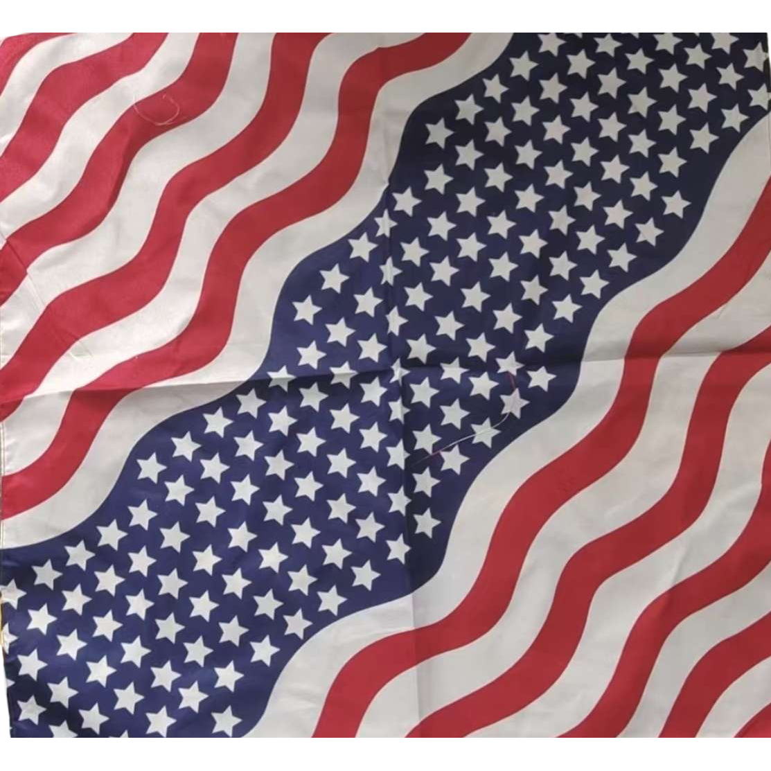 Wavy pattern, a small square scarf of the American flag Item Picture