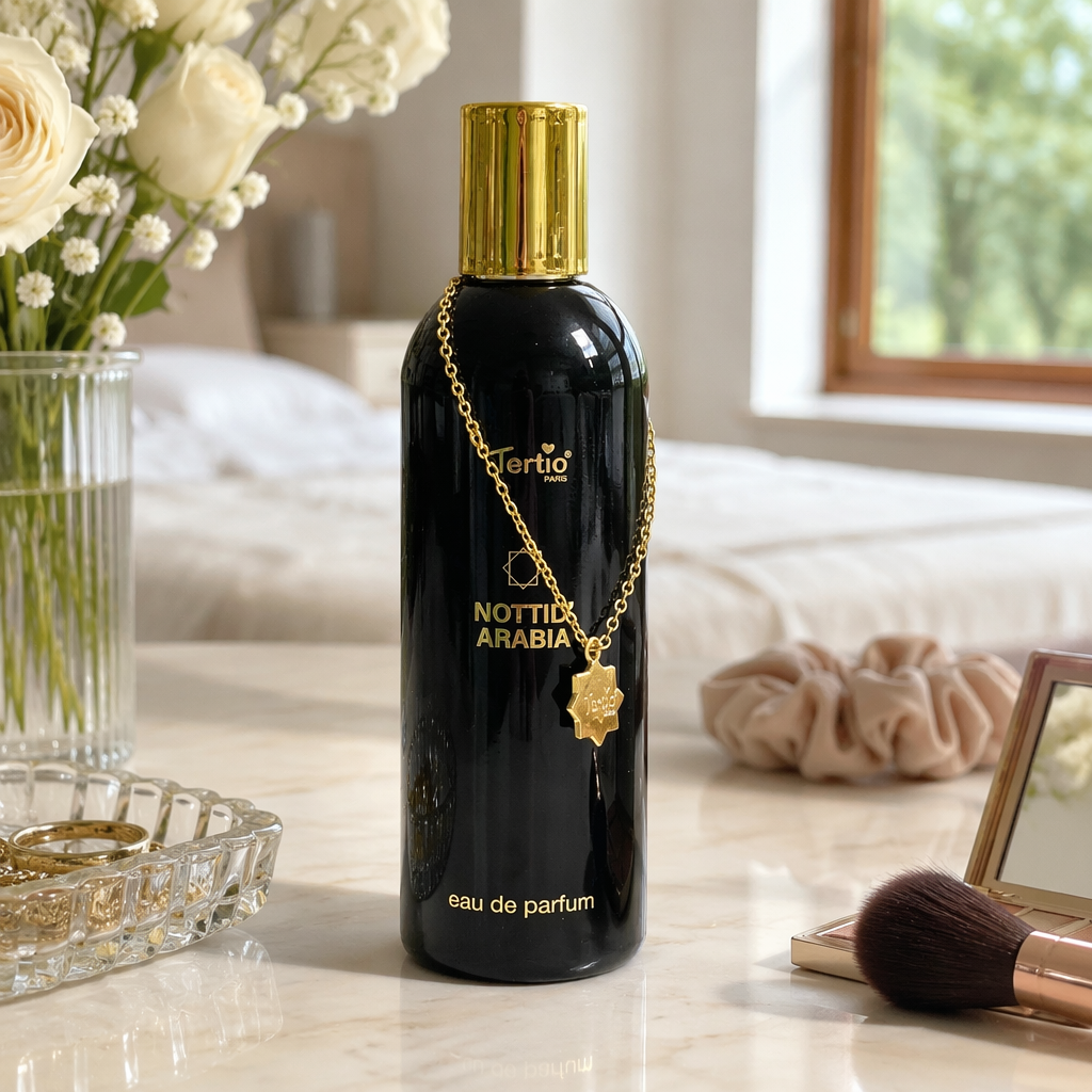 Black perfume bottle with golden cap, golden chain pendant, golden packaging box, horse head pattern NOTTID ARABIA details Picture