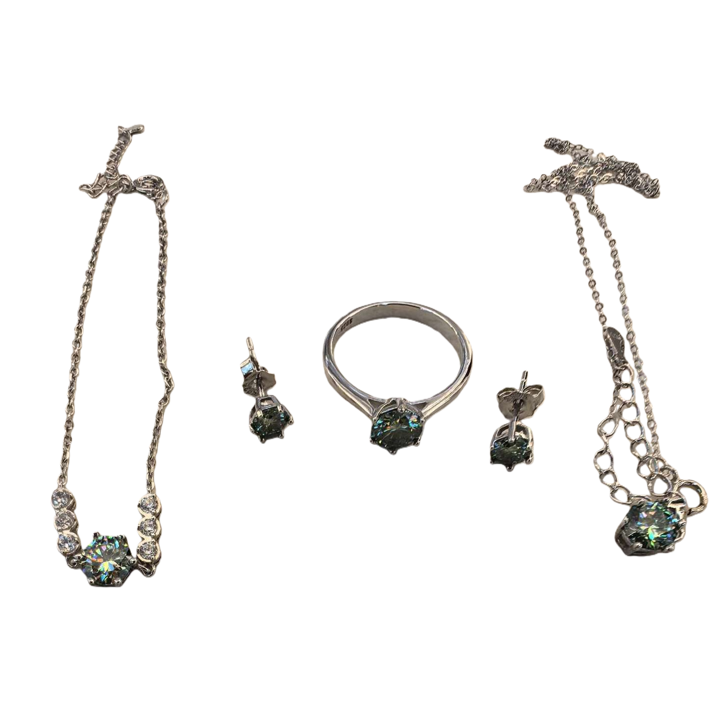 A four-piece set of all-silver Moissanite necklace, ring, stud earrings and bracelet Item Picture