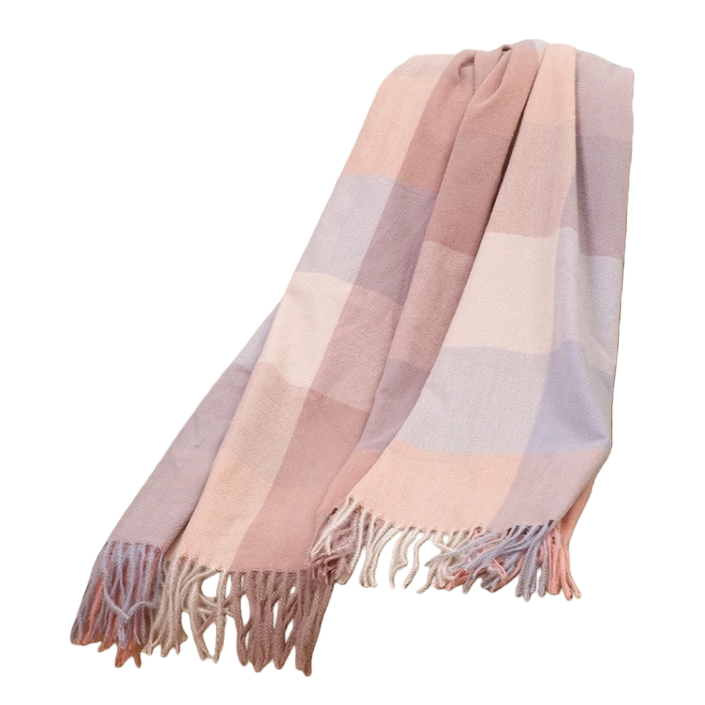 This pink and purple checkered scarf is warm for autumn and winter. It is made of thick pure cotton and is fashionable and versatile Item Picture