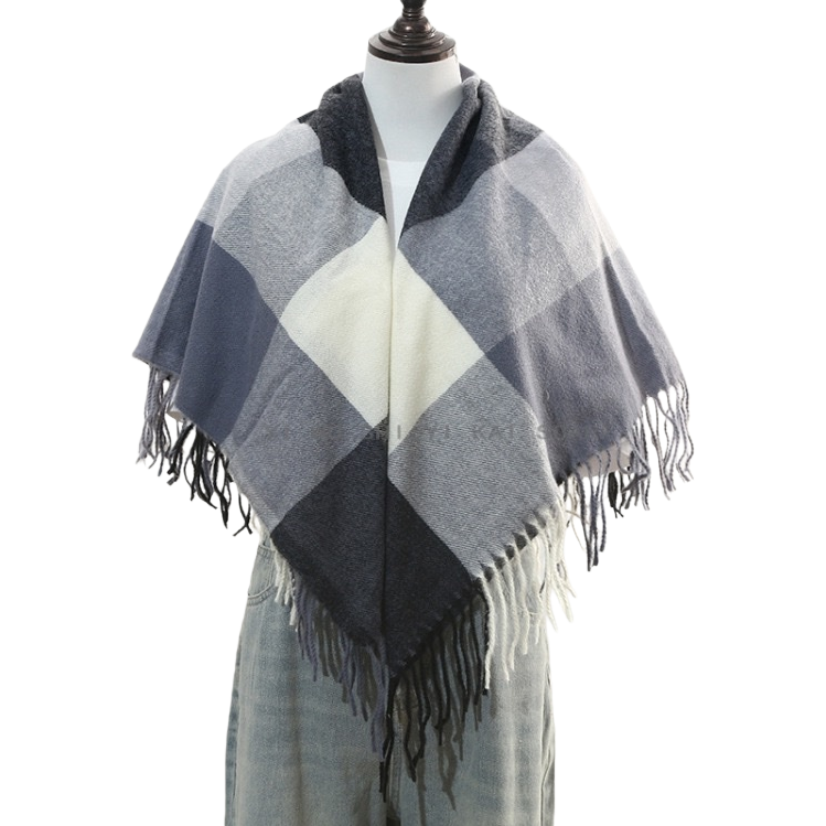 A gray and white black checkered tassel shawl, a warm, fashionable and versatile women's scarf for autumn and winter Item Picture
