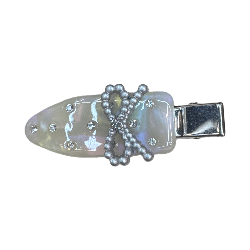 Silver beaded hair clips, mother-of-pearl oval rhinestones, bow, metal clips, red dates, HZ Korean version, handcrafted by a designer Item Picture