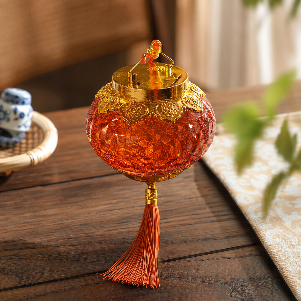 Golden decorative lanterns are suitable for indoor festive occasions and are applicable to living rooms, balconies and courtyards details Picture