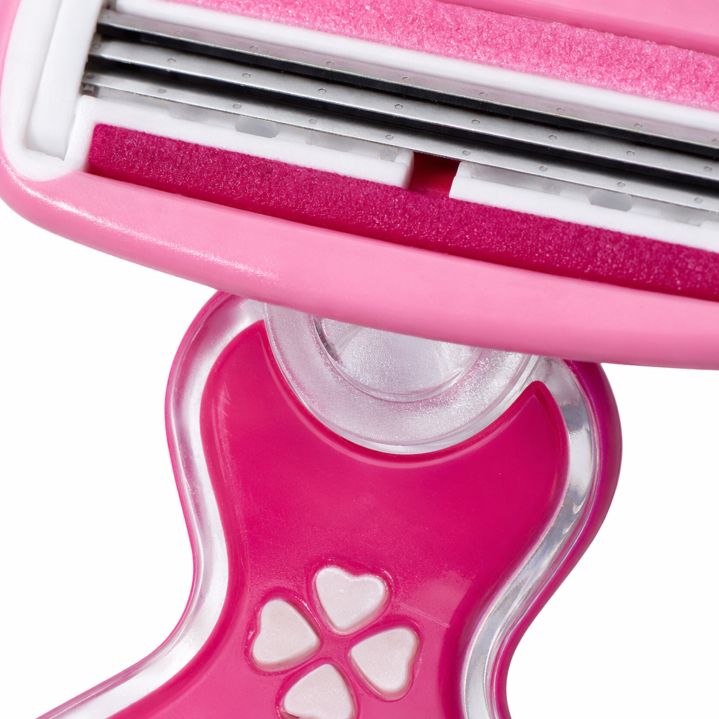 Pink electric shaver for men, full-body washable portable rechargeable Application Scenario