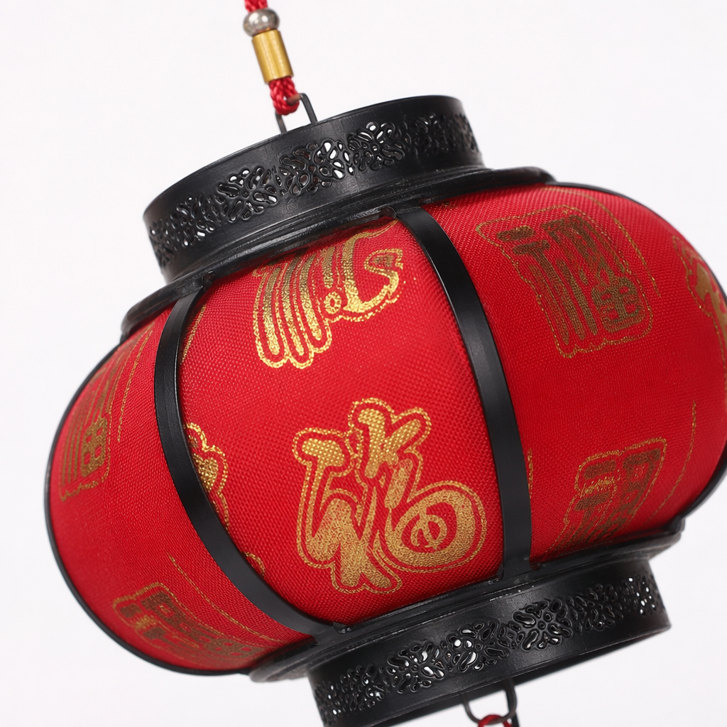 Red lantern iron handcrafted hanging decoration for the living room entrance hall, festive decoration Application Scenario