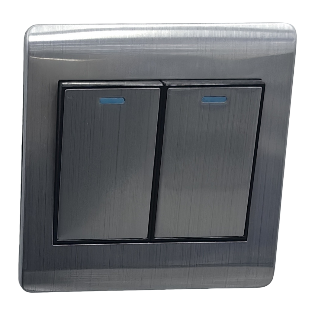 Q1 acero inoxidable plata de dos puertas interruptor de pared de control único hogar oficina universal impermeable y resistente al fuego especial para exportación Item Picture