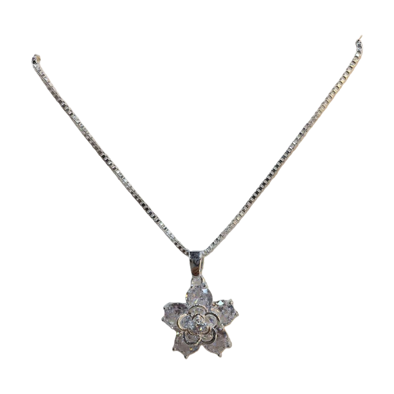 قلادة من سبائك فضية Item Picture