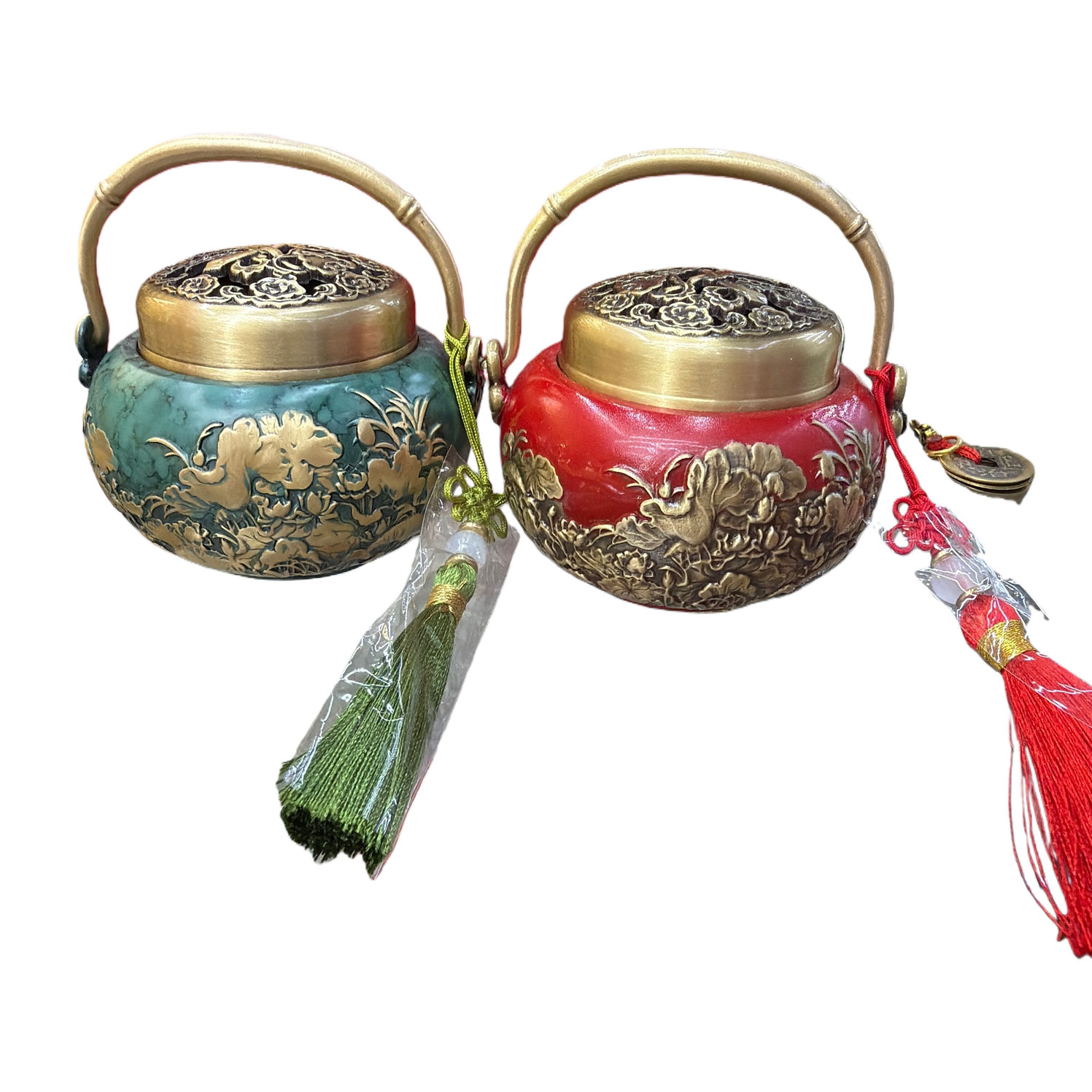 A red and green bicolored copper incense burner with a handle tassel decoration Item Picture