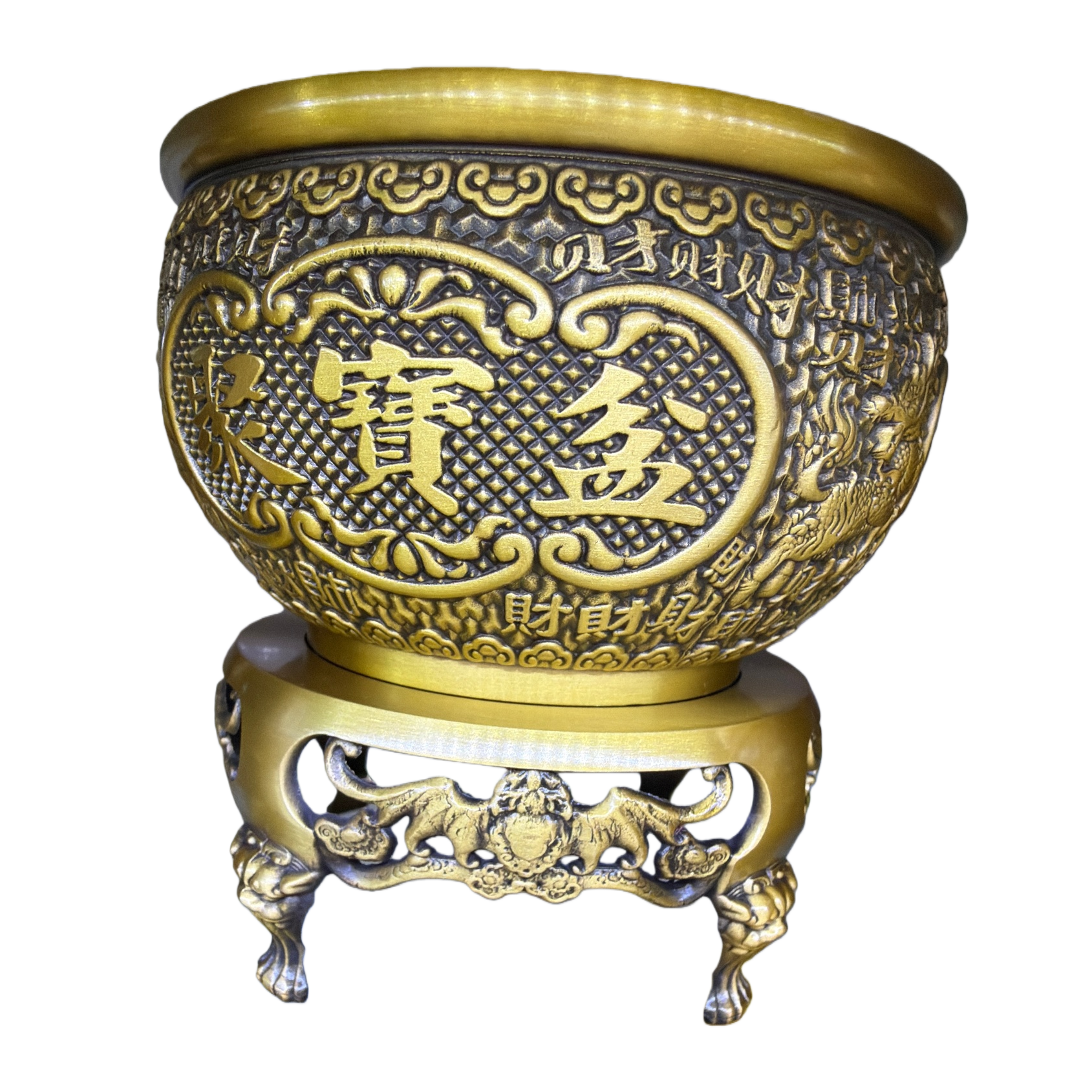 A golden copper treasure basin ornament, a carved treasure basin that gathers wealth and brings in abundant wealth, with auspicious clouds and beasts carved on the base Item Picture