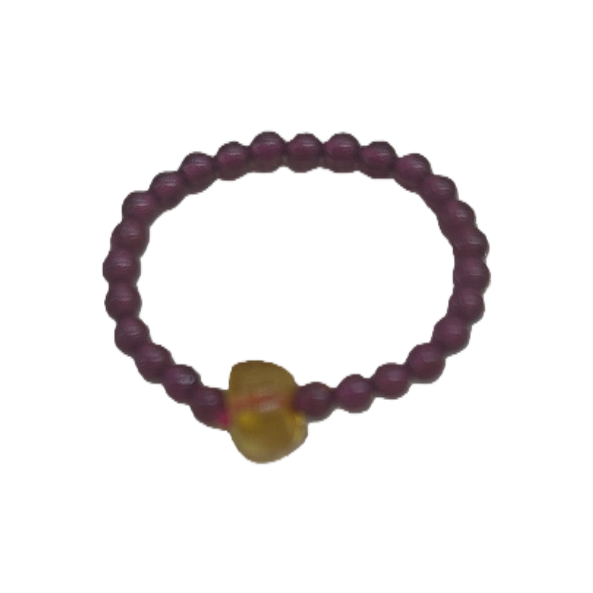 The purple-red beaded bracelet is decorated with yellow irregular gemstones in the center Item Picture