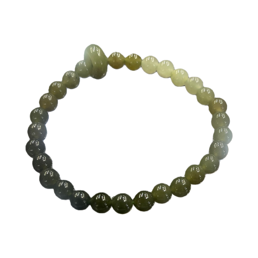 Green beaded bracelet, natural jade, simple and versatile ladies' wrist accessory Item Picture