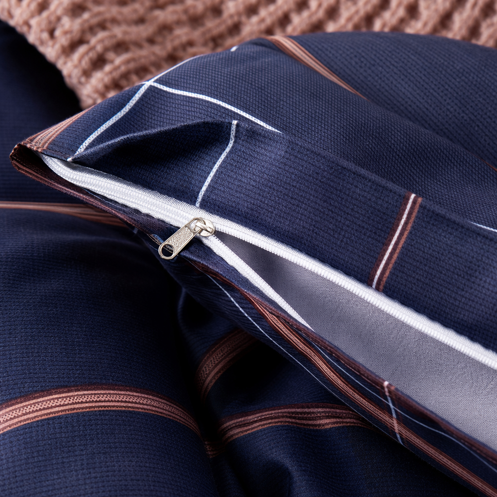 Conjunto de cama de algodón a cuadros azul oscuro de 4 piezas con funda de edredón y funda de almohada Application Scenario