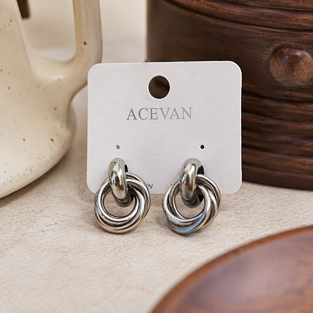 The silver double-ring earrings are simple and fashionable earrings with a light luxury design for women details Picture
