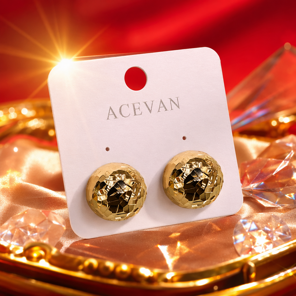 Two ACEVAN golden diamond-patterned round ear studs with sparkling polyhedral cut light pink cards Specification image