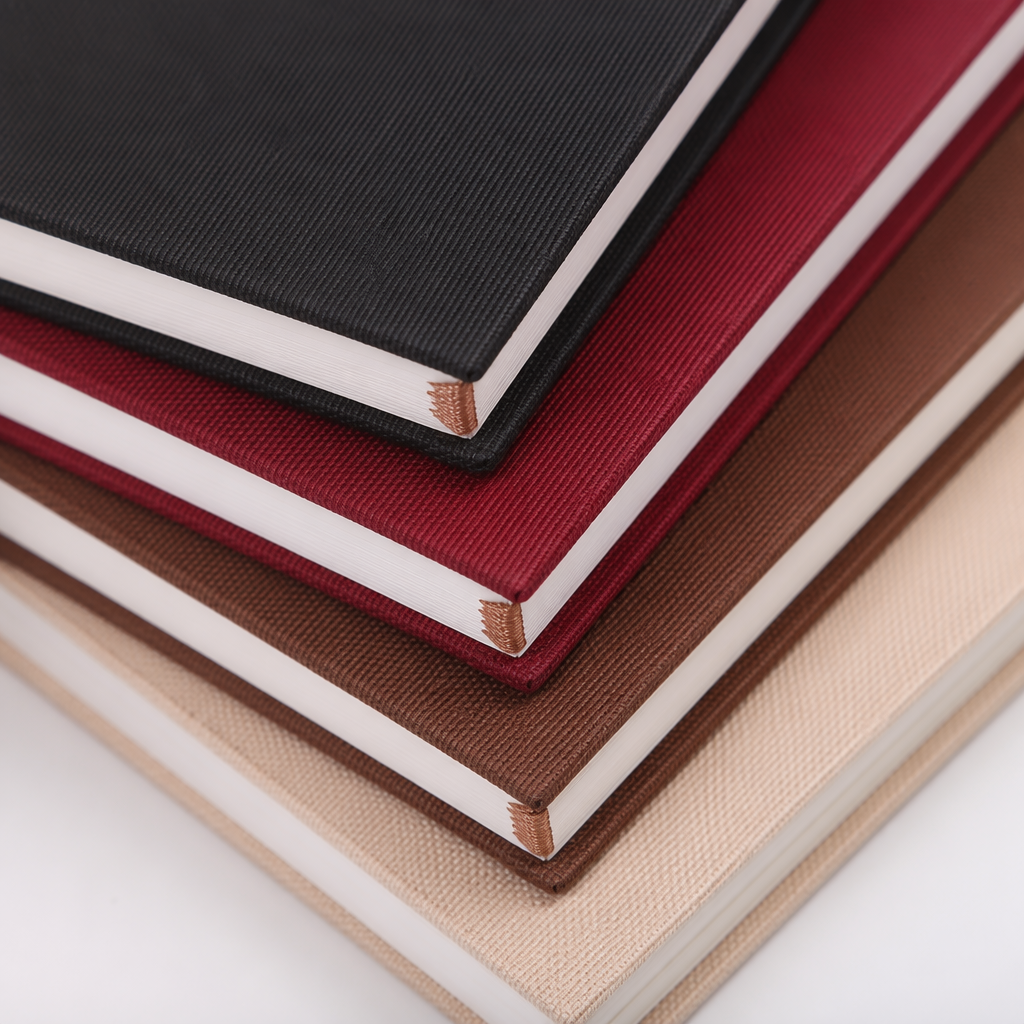 Cuaderno de tapa dura de tela negra tamaño A5 páginas interiores en blanco papel grueso para regalar libro de mano de oficina Application Scenario