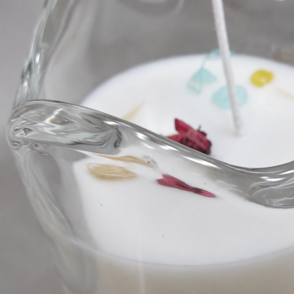 White candle glass cup set, scented candle souvenir, home decoration items Application Scenario