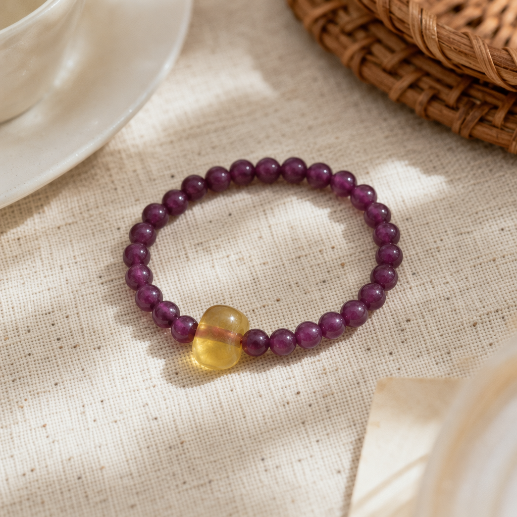 The purple-red beaded bracelet is decorated with yellow irregular gemstones in the center details Picture