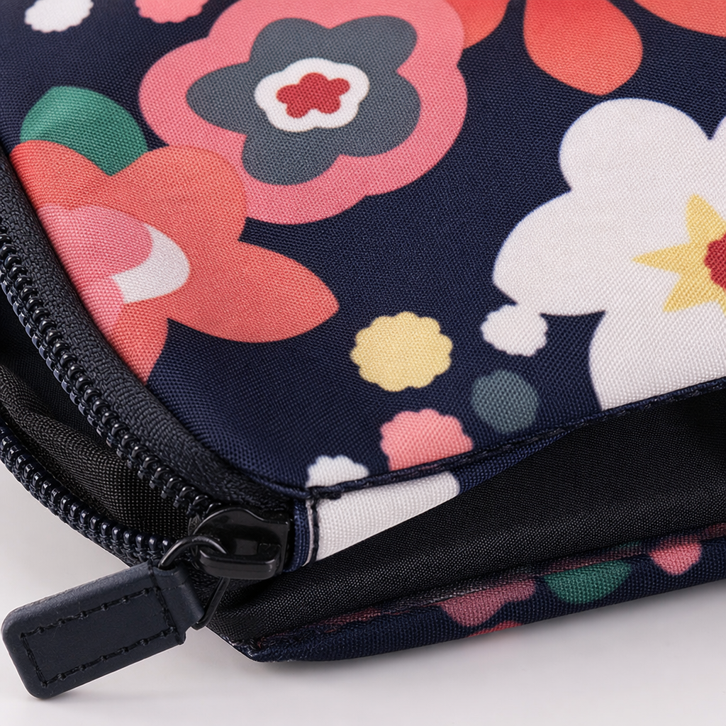 Thickened PE material folding hand-held plastic shopping bag, express packaging bag Grab portable Item Picture