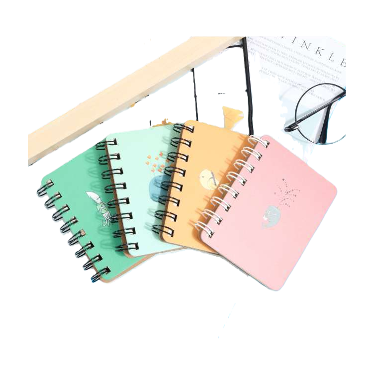 Cuaderno espiral colorido A5 páginas interiores engrosadas multicolor opcional simple para estudiantes de oficina Item Picture