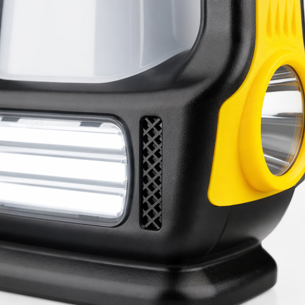Black yellow-rimmed portable outdoor camping lighting fixture Application Scenario