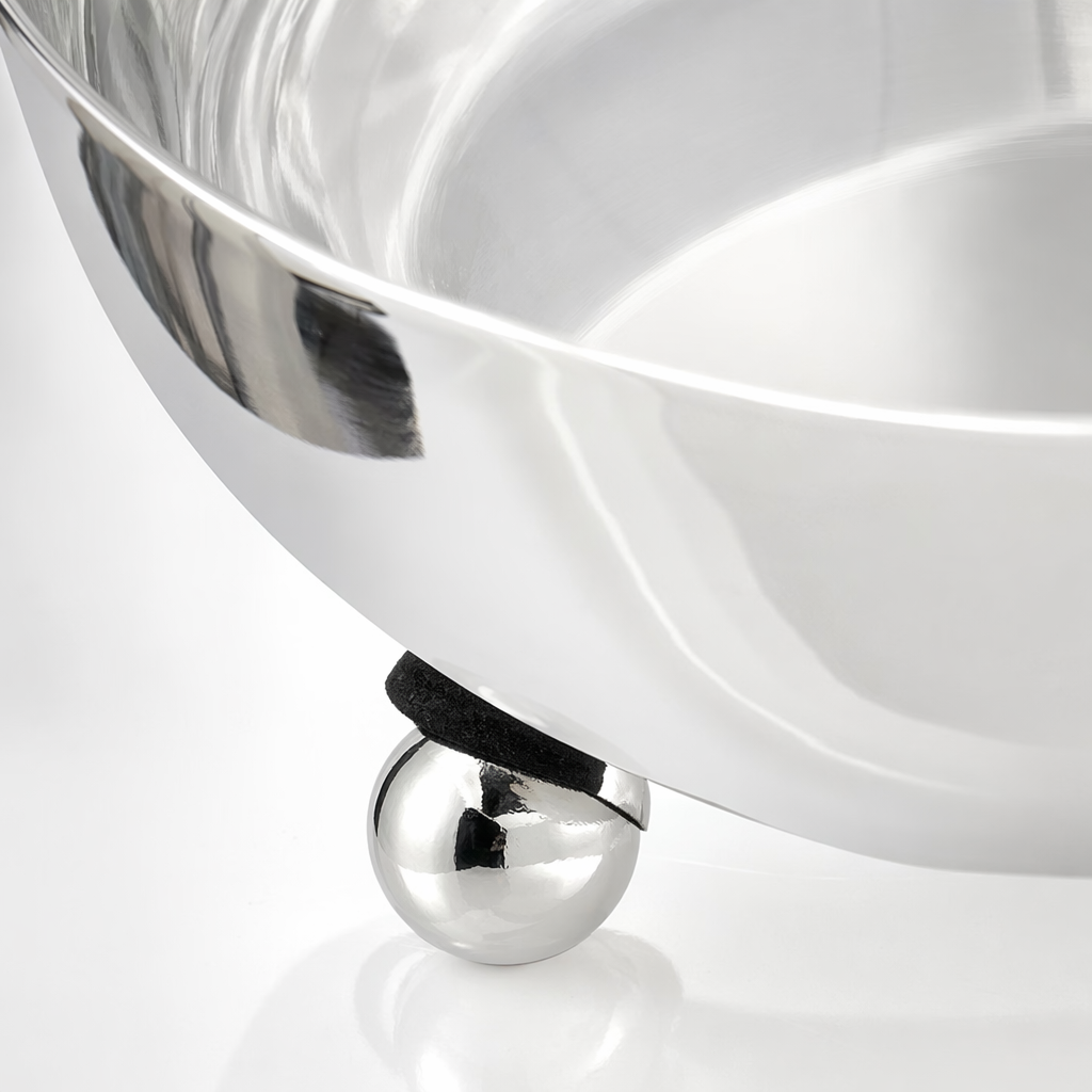 Silver metal bowl, large household stainless steel soup bowl, rice bowl, kitchen tableware Application Scenario