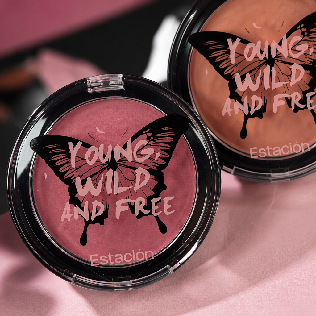 The black round cosmetic box is portable and compact for storing blush cream and organizing beauty products Application Scenario