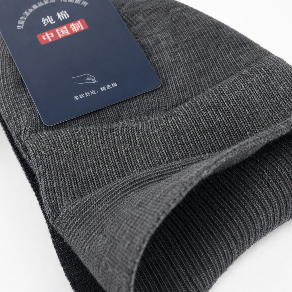 Dark grey pure cotton socks for both men and women are sweat-absorbent, breathable and comfortable for daily wear Application Scenario