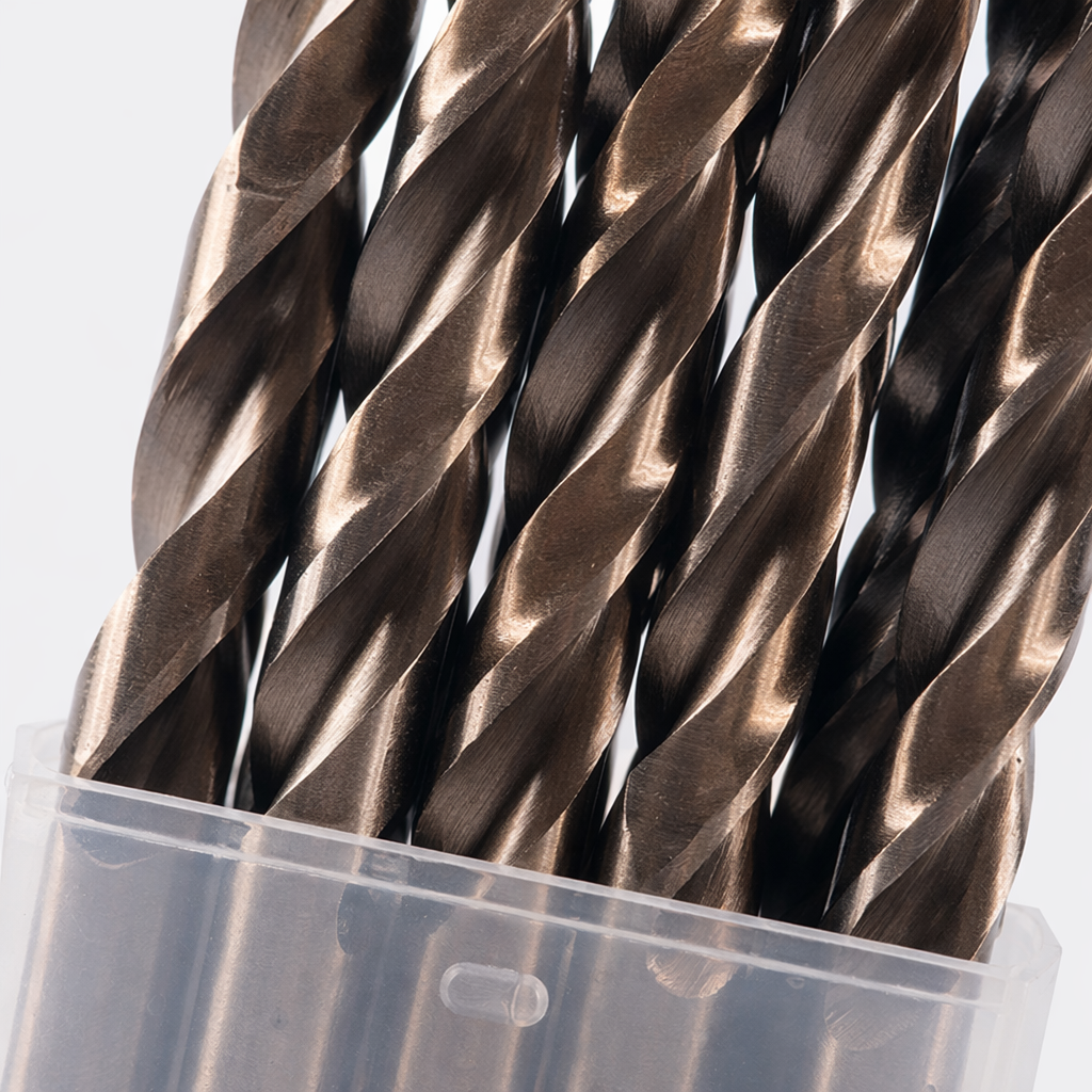 Taladro de metal conjunto de 13 piezas taladro de torsión de acero de tungsteno incluye caja de almacenamiento taladro de mesa aplicable taladro eléctrico de mano Application Scenario
