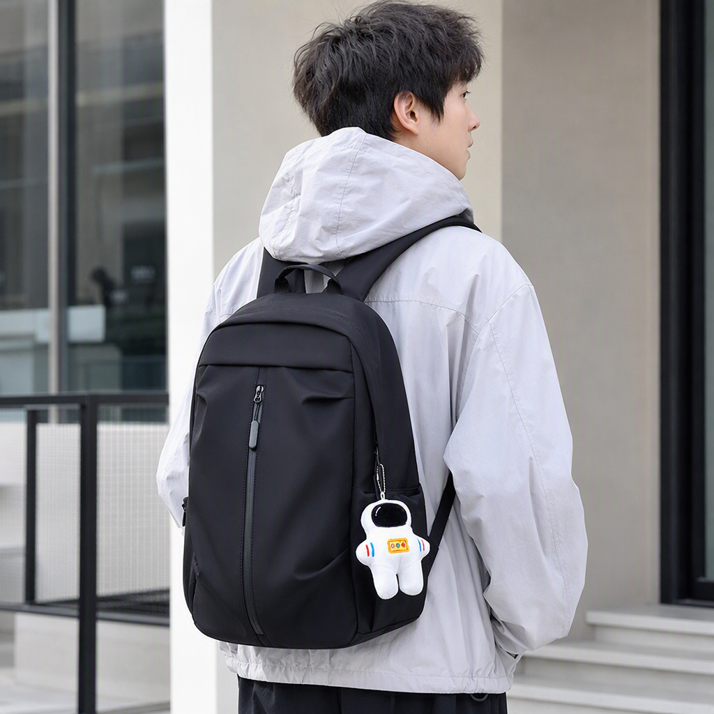 The black nylon water-resistant commuting backpack is lightweight, wear-resistant and has a large capacity details Picture