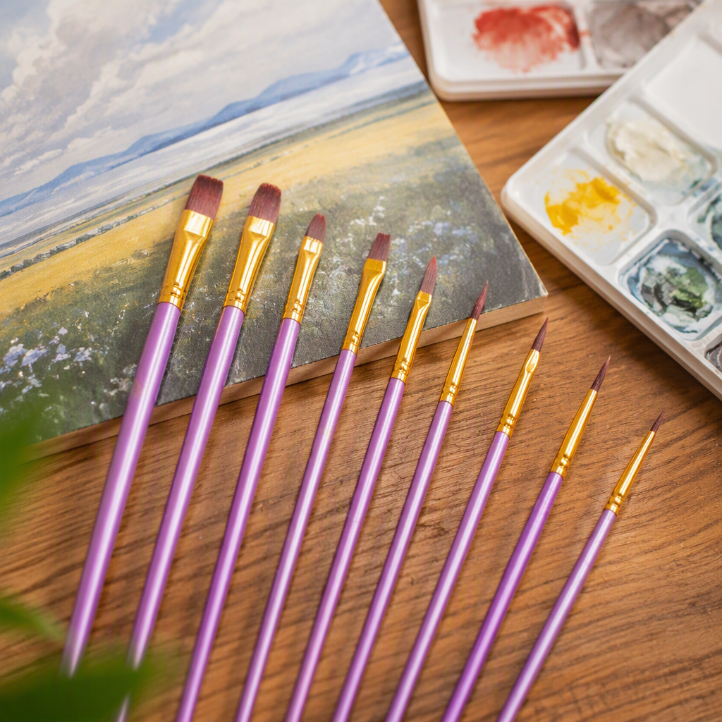 Purple handle and golden metal band drawing pen, delicate and soft, professional drawing tool details Picture