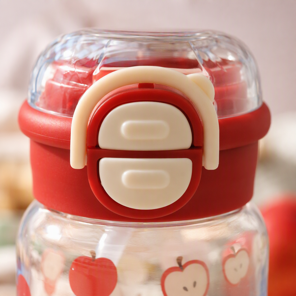 Creative transparent water cup with apple cat pattern, fashionable and heat-resistant drinking cup, student trend, personalized and trendy product Application Scenario