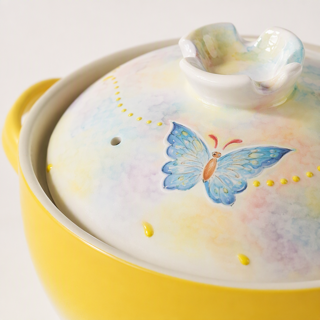 Painted butterfly ceramic stew pot, yellow gradient multi-functional soup pot with lid, household kitchenware Application Scenario