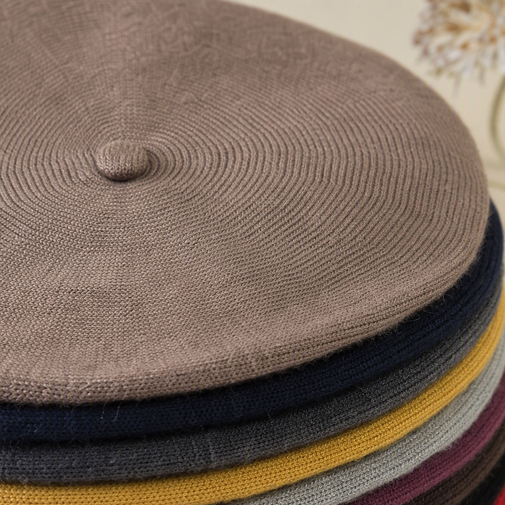 Cashmere beret for women, soft tweed material, slimming and versatile commuting casual hat, solid woolen beret, retro style, facial flattering little painter hat, autumn and winter casual and versatile rhindiamond hat for women wholesale Specification image