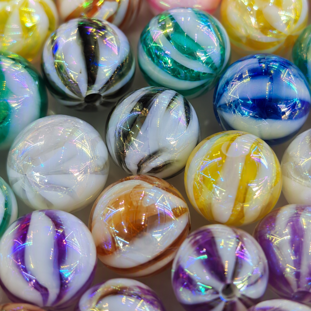 Colorful handcrafted beaded jewelry accessories, DIY materials for colorful beads, creative decorative items, 50g beads Application Scenario