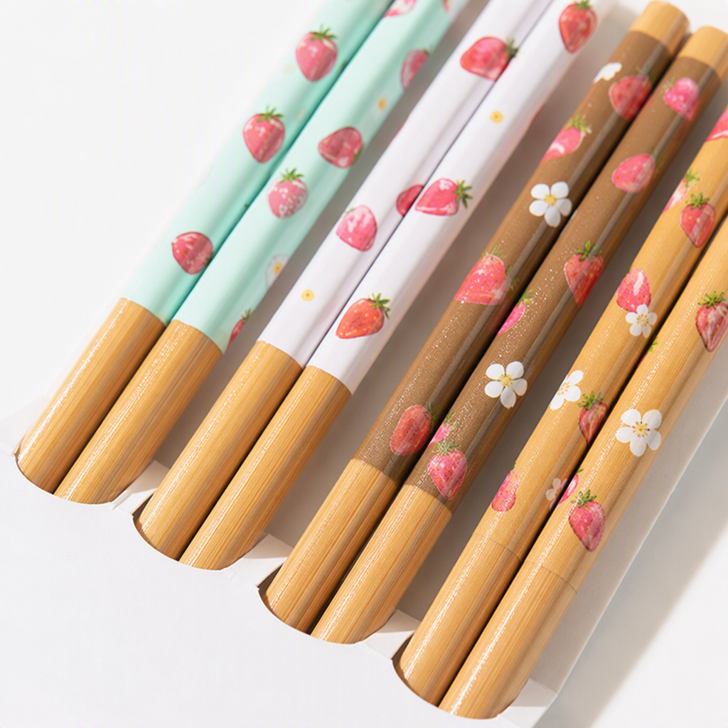 Creative and colorful strawberry-patterned tableware and chopsticks set, eco-friendly and durable, portable family dining supplies for restaurants Application Scenario