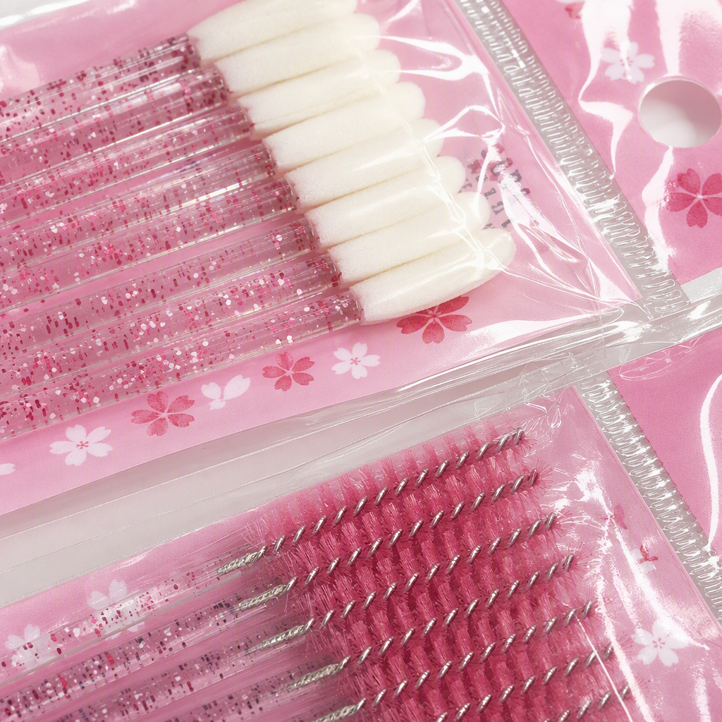 Pink packaging nail care tool set, white cotton swabs, blue brushes, purple brushes, nail care and beauty products set Application Scenario