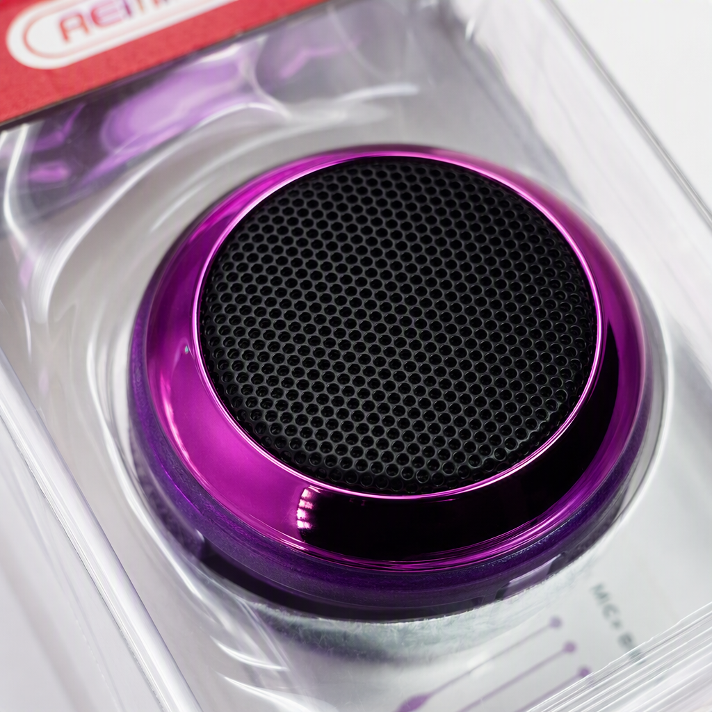 Fashionable purple portable Bluetooth speaker, wireless waterproof, multi-color music player, mini portable audio equipment Application Scenario