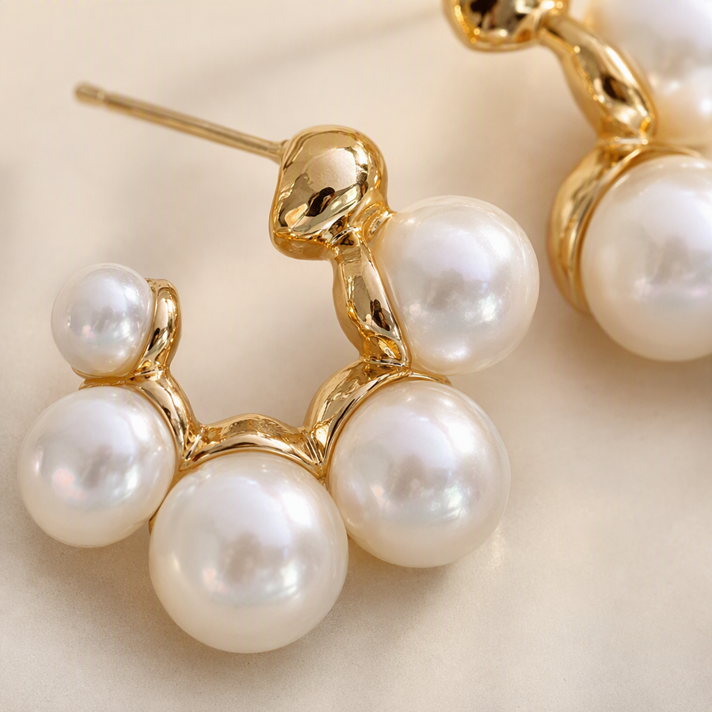Brilla oro perla pendientes simple temperamento mujer orejeras elegantes y versátiles pendientes de moda accesorios Application Scenario