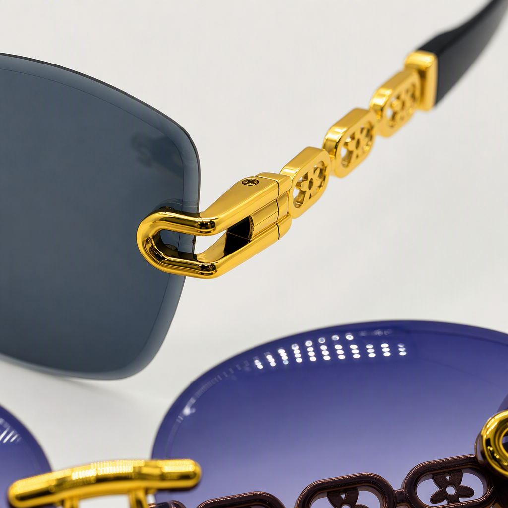 New 2026 sunglasses, trendy and fashionable, UV protection, outdoor activities, street photography, pose photography, sun protection glasses factory direct sales, multiple colors available, European and American foreign trade, men's and women's same style glasses, sun protection and light blocking Application Scenario