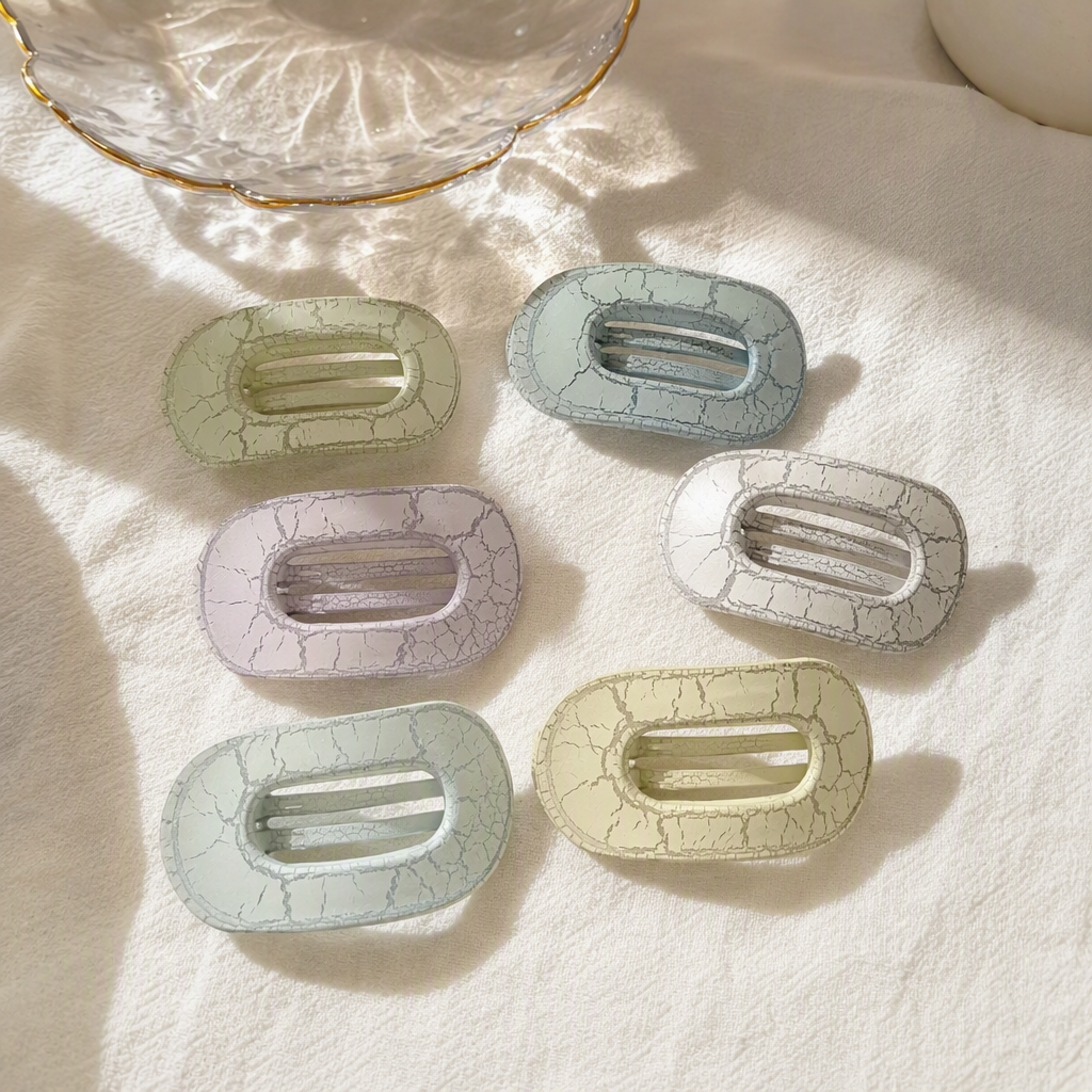 Creative crack-textured hair clips, fashionable and simple hair accessories, hairstyle decoration hair clips, hair accessories, hair clips clips, hairstyle accessories details Picture