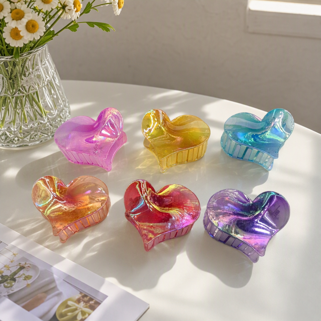 Colorful heart-shaped hair clips, cute and sweet hair accessories, versatile hair clips, hair accessories, headwear and hair accessories, fashionable and trendy details Picture
