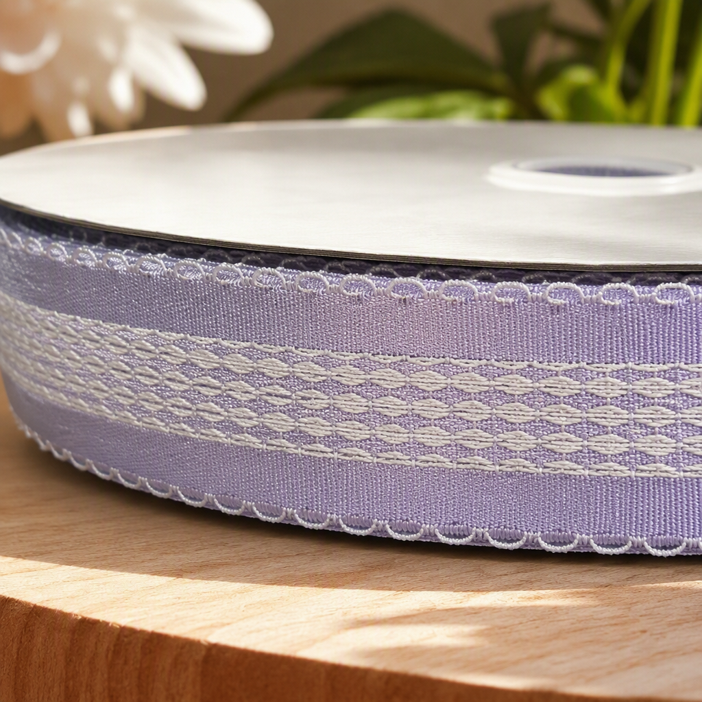 The polyester satin ribbon for hand-made bow decoration is soft, fine and available in multiple colors Specification image